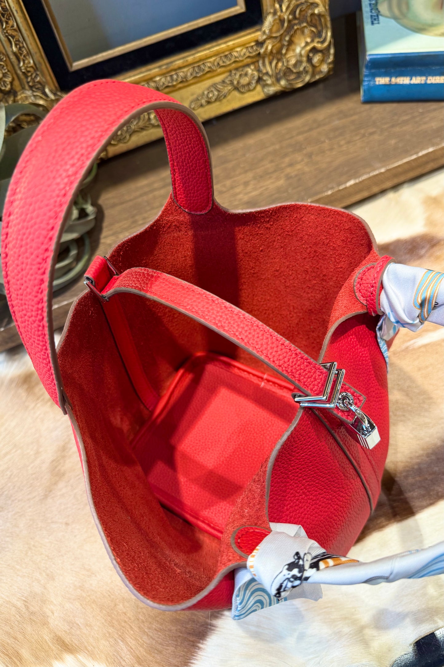 サンレモシリーズ/Mレッド 牛革bag