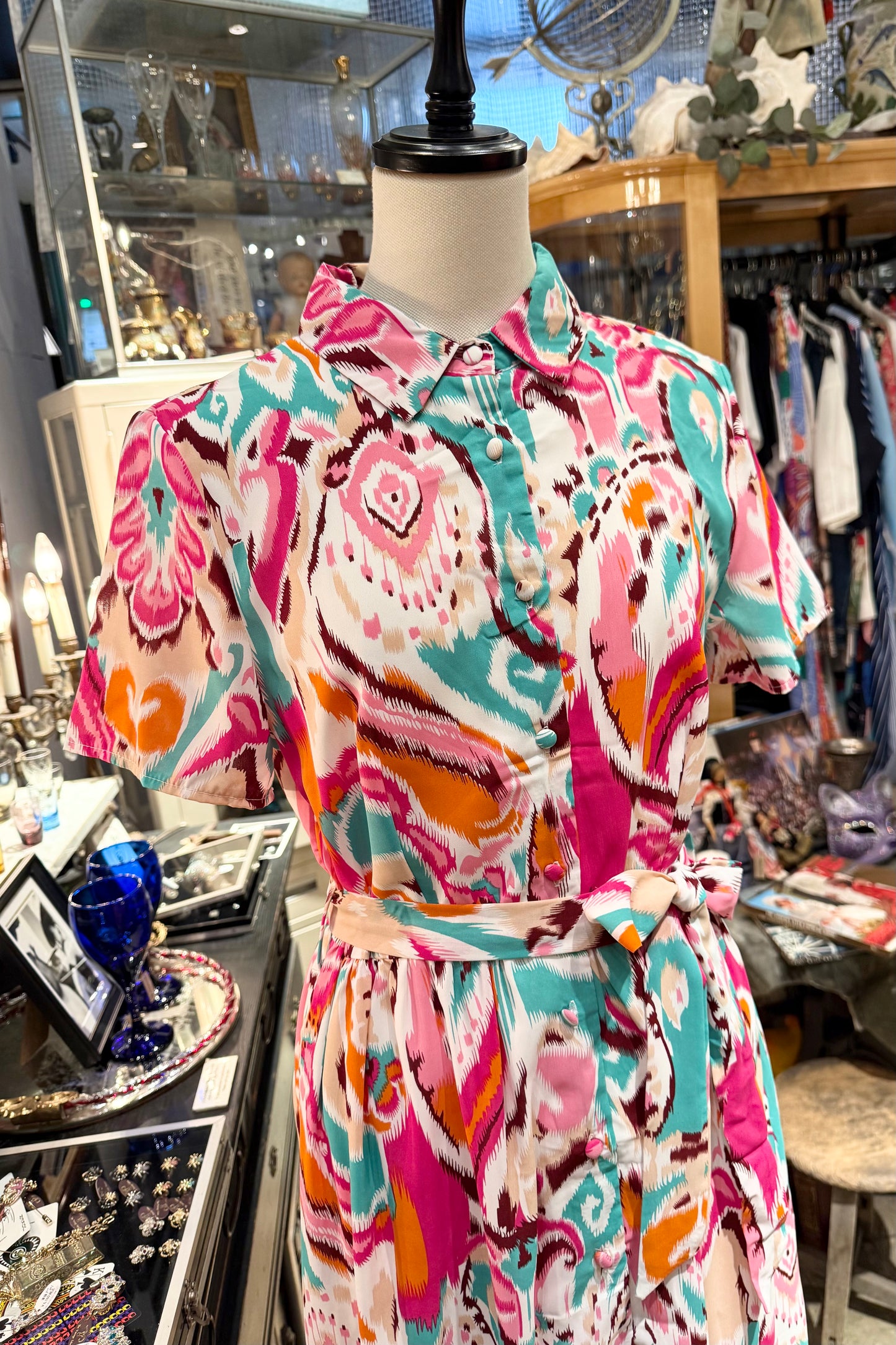 Lilie Rose France ターコイズとピンクのワンピース