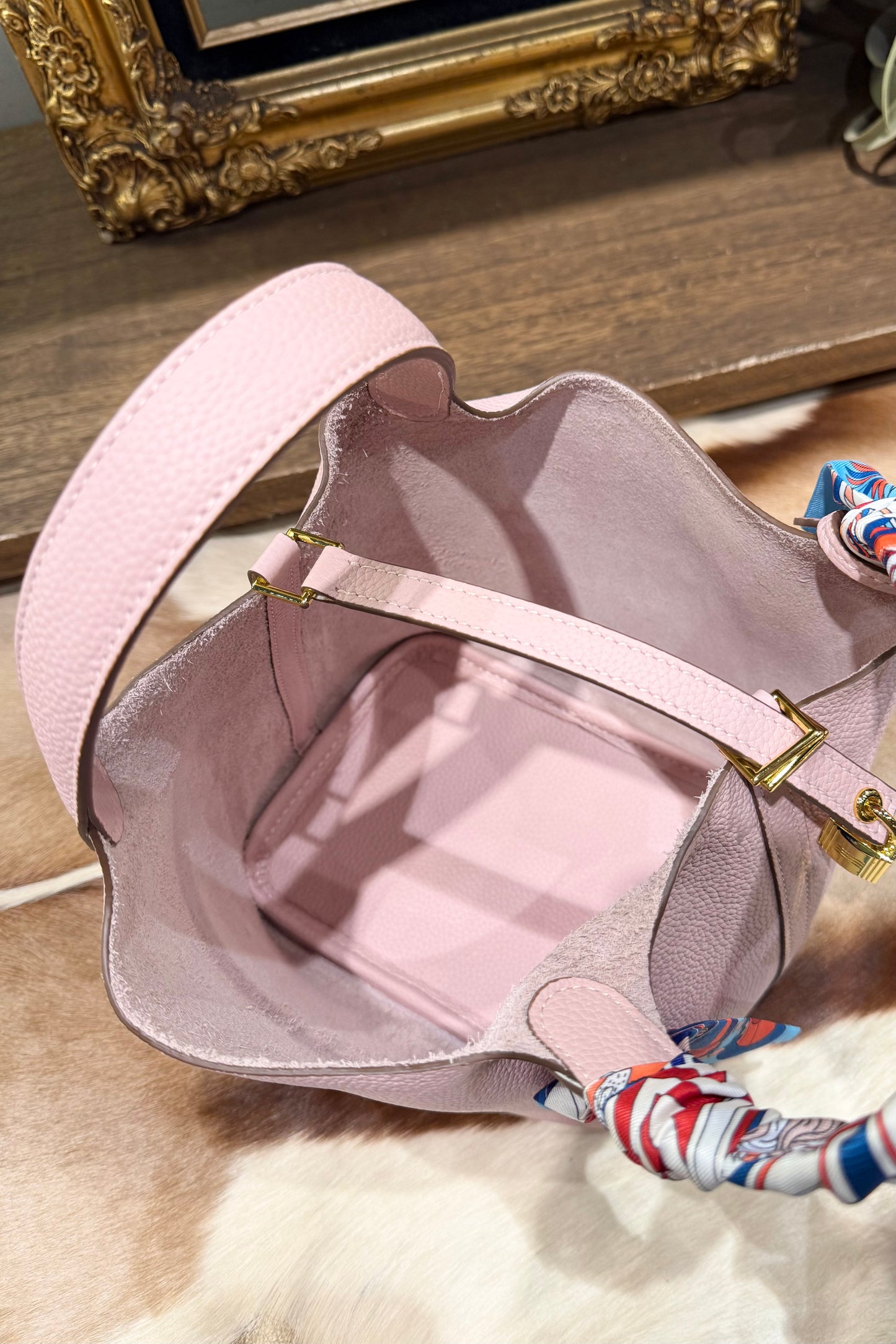 サンレモシリーズ/ベビーピンク Mサイズ 牛革bag