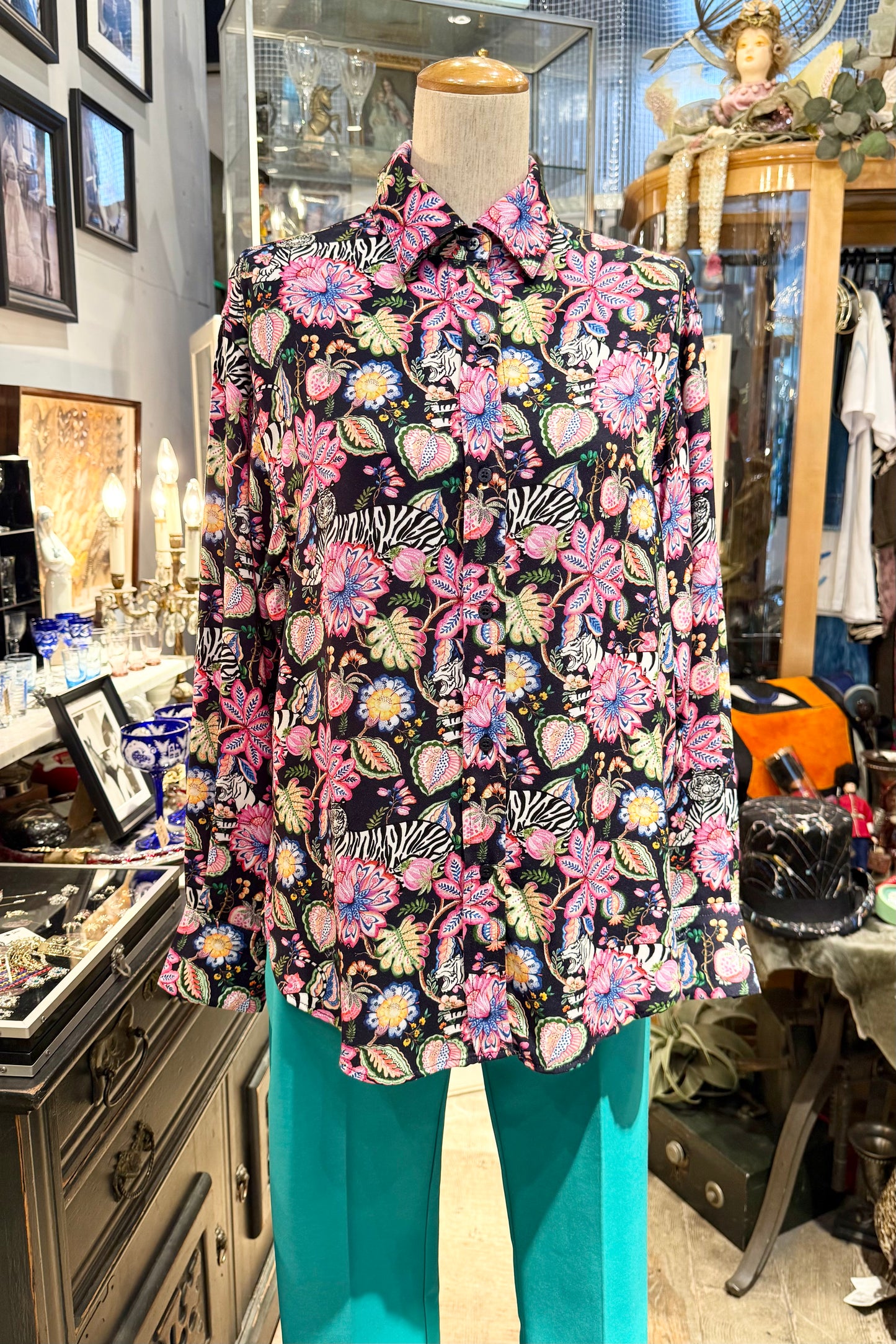 VILAGALLO Spain 夜の熱帯ジャングル柄シャツ