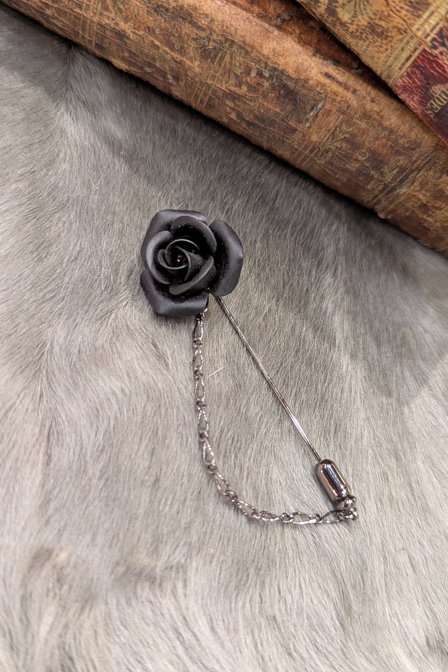 VENICE HOMME 薔薇ラペルピン