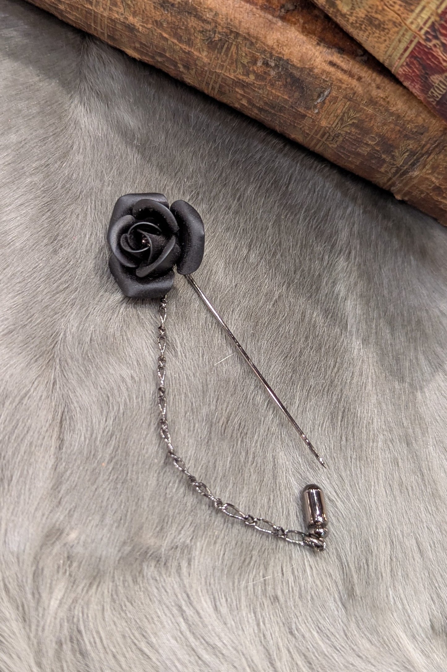 VENICE HOMME 薔薇ラペルピン