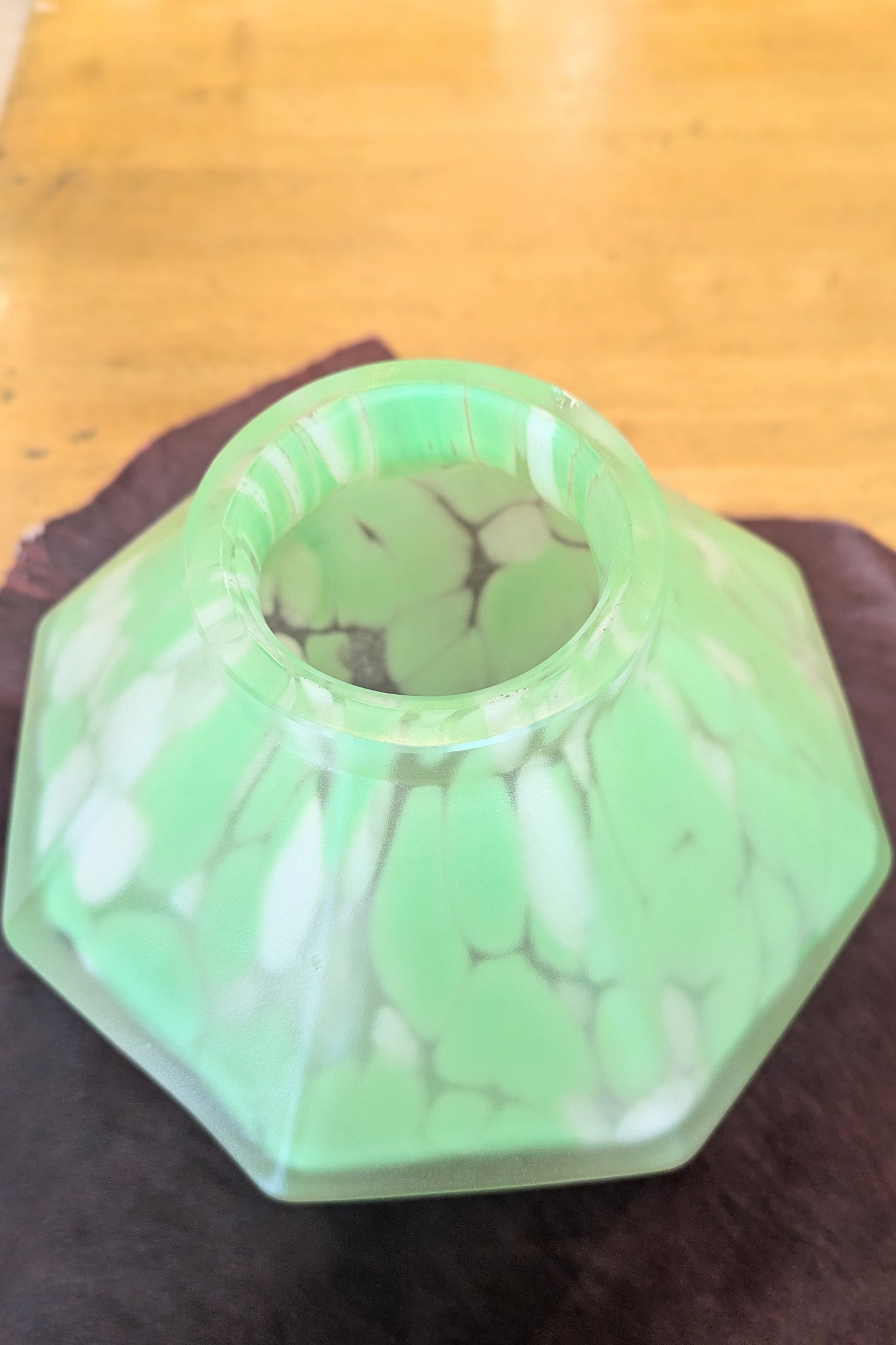 厚口の八角グラス