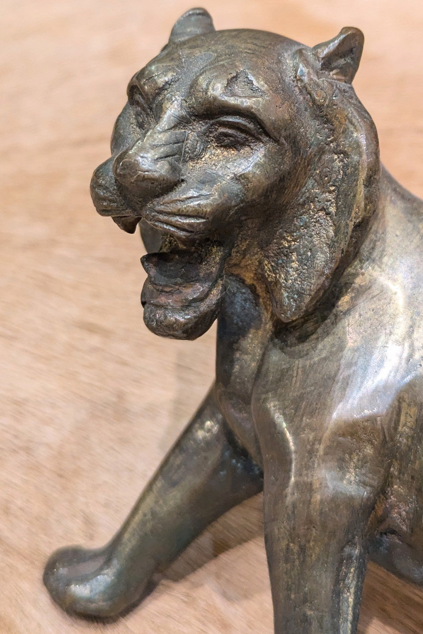 百獣の王 オブジェ
