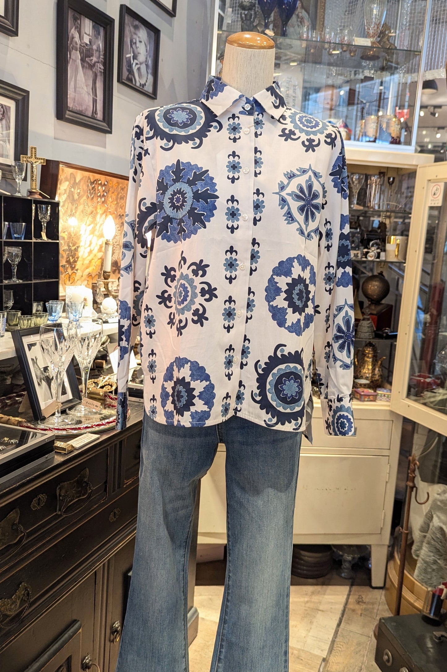 VILAGALLO Spain スペインタイル柄シャツ