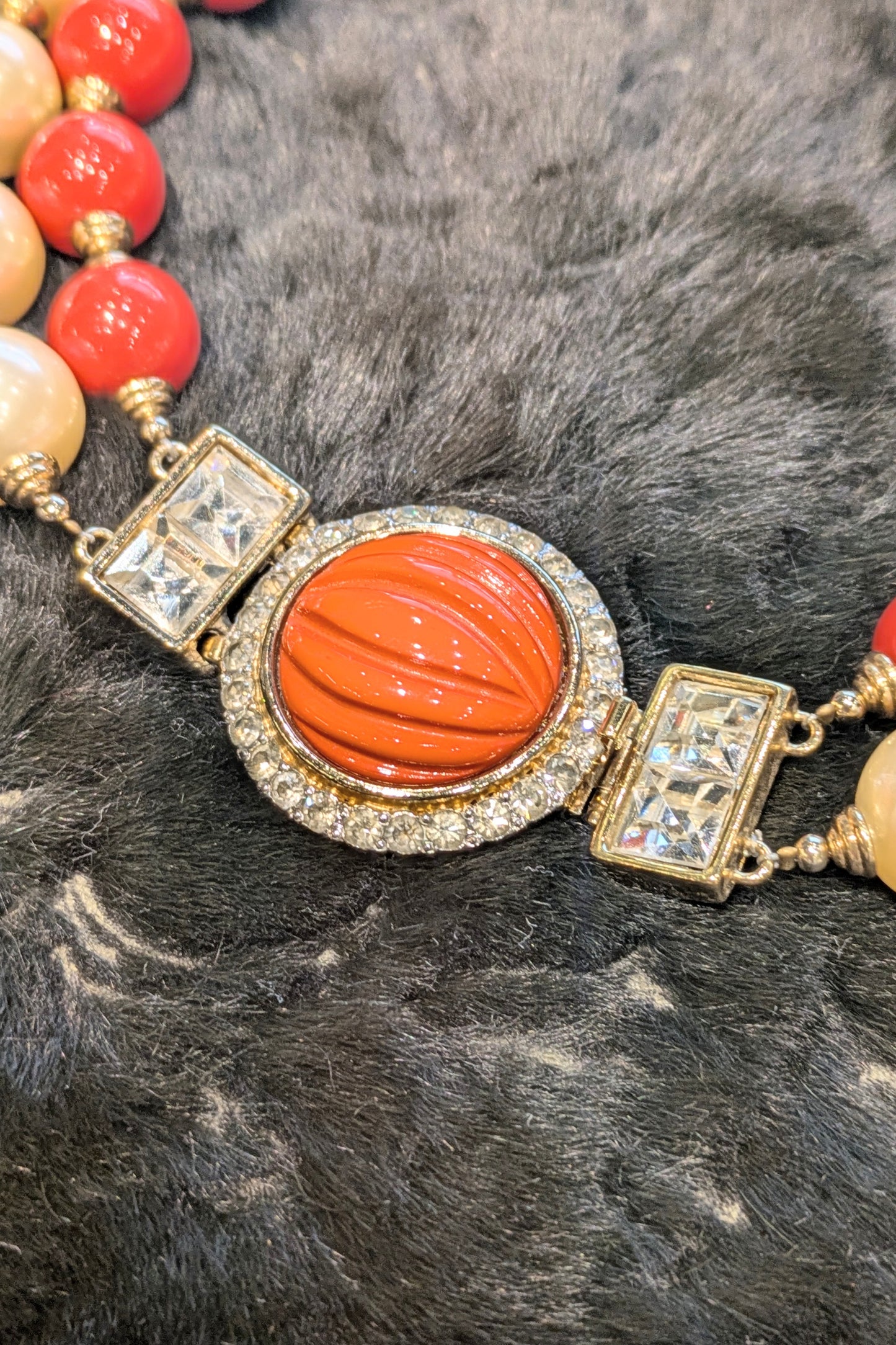 ヴィンテージ Valentino ネックレス