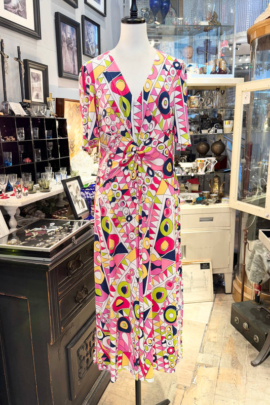 JOY`s   Paris　60`s風柄のワンピース