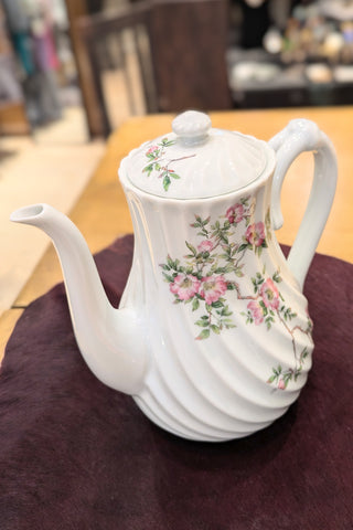 リモージュ 陶器のポット